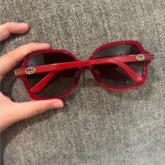 Gucci Red Tortoise Sherry Line Sunglasses display picture 2